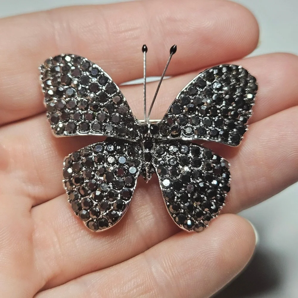 Butterfly Brooch Womens OS Black Rhinestone Pave Silver Tone Goth Y2K